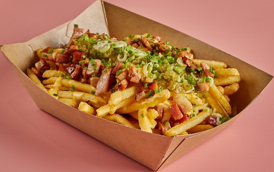 Spicy loaded fries